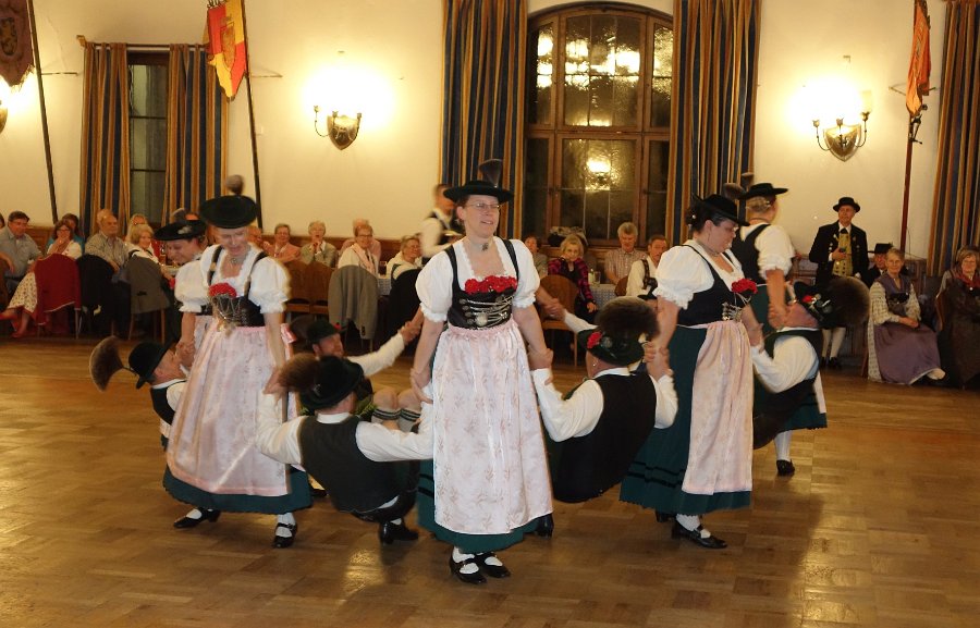 Trachtenverein im HB 11